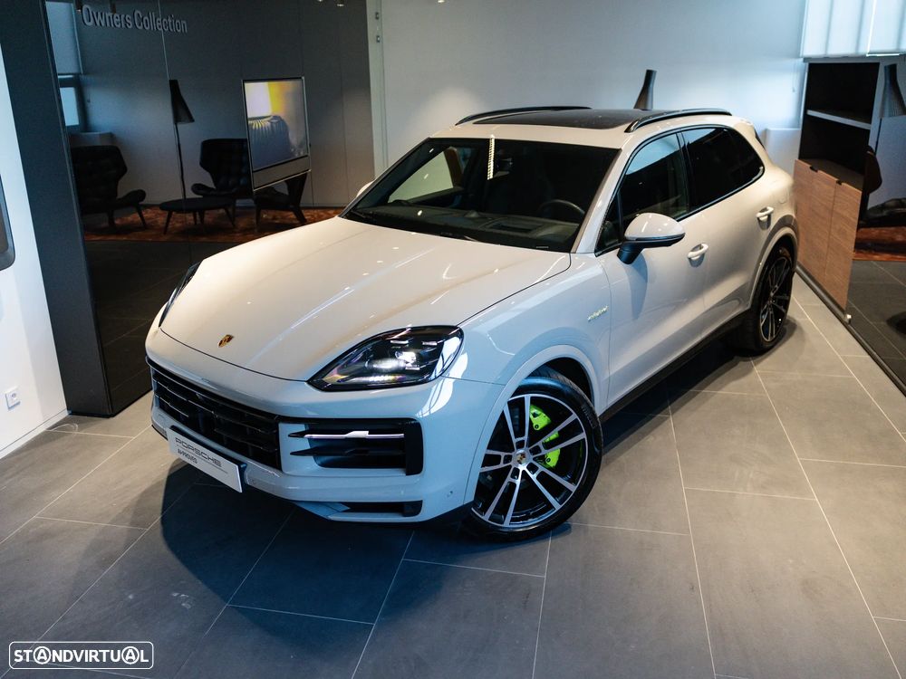 Porsche Cayenne E-Hybrid - 4