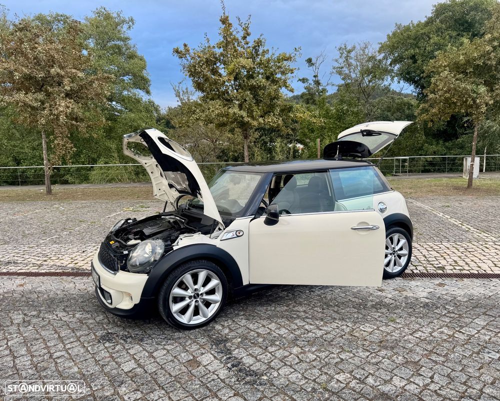 MINI 3 Portas Cooper SD - 6