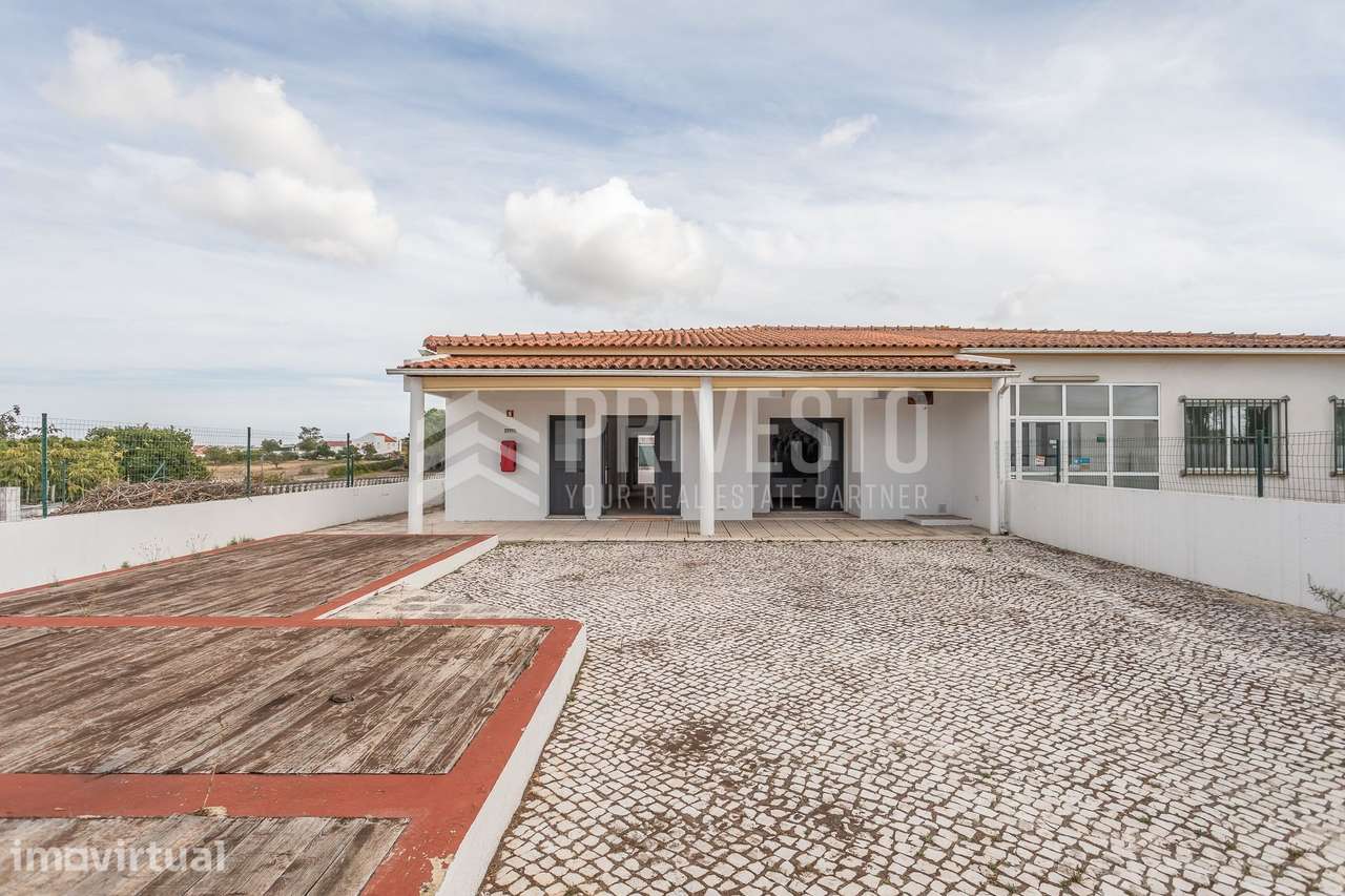 Moradia para Reabilitar inserida em terreno com 3000m2 - Quinta do Anj - Grande imagem: 3/13
