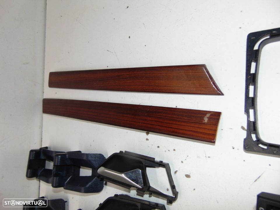 Mercedes w124 carrinha várias guarnições e pequenas peças - 8