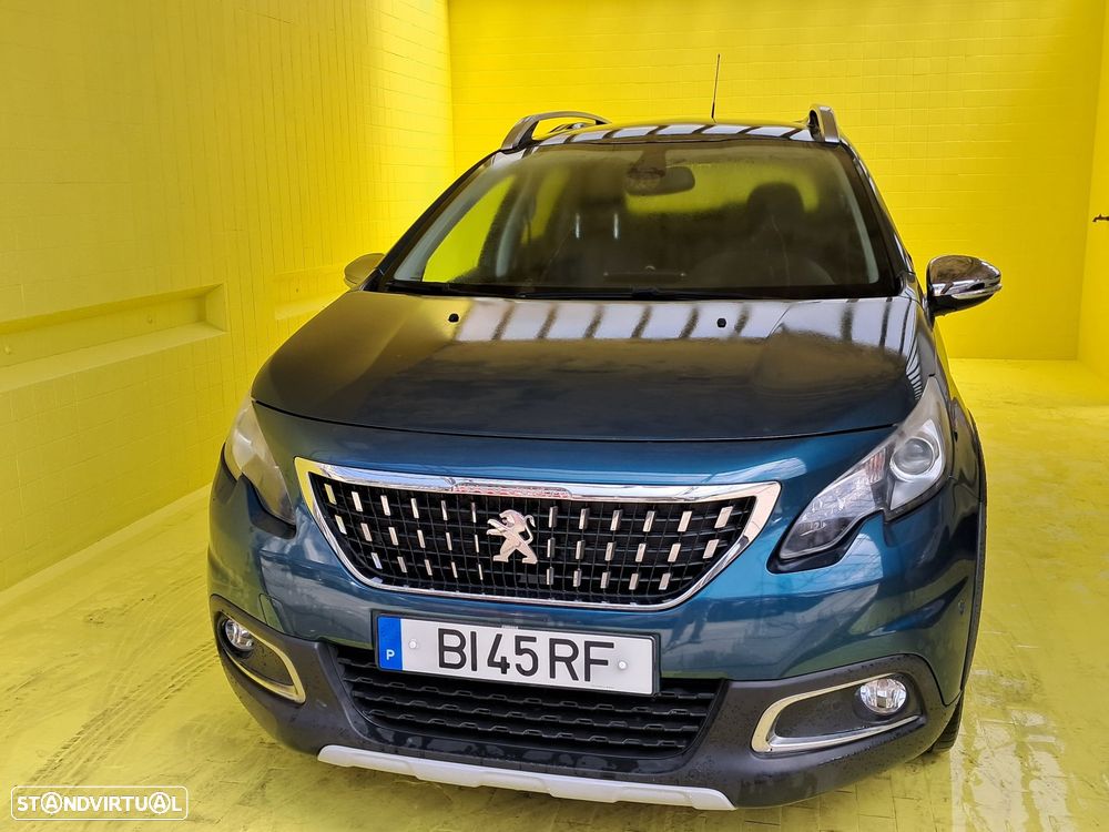 Peugeot 2008 1.2 PureTech Allure - 2