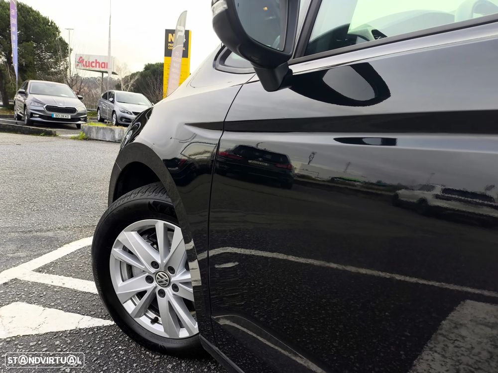 VW Touran 2.0 TDI Confortline - 31