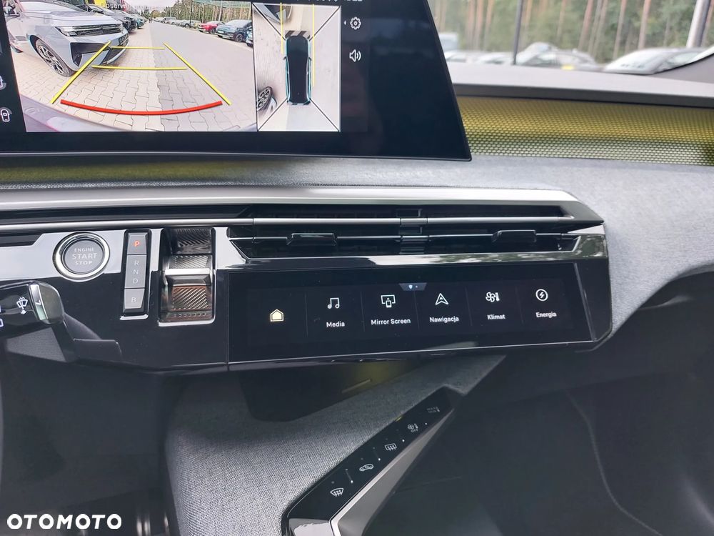 Peugeot 5008 1.6 PHEV 195 GT S&S e-DCS7 - 20