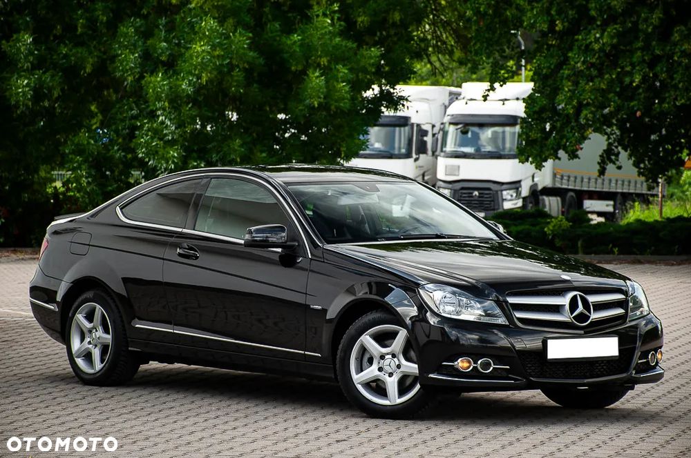 Mercedes-Benz Klasa C 180 BlueEFFICIENCY - 4