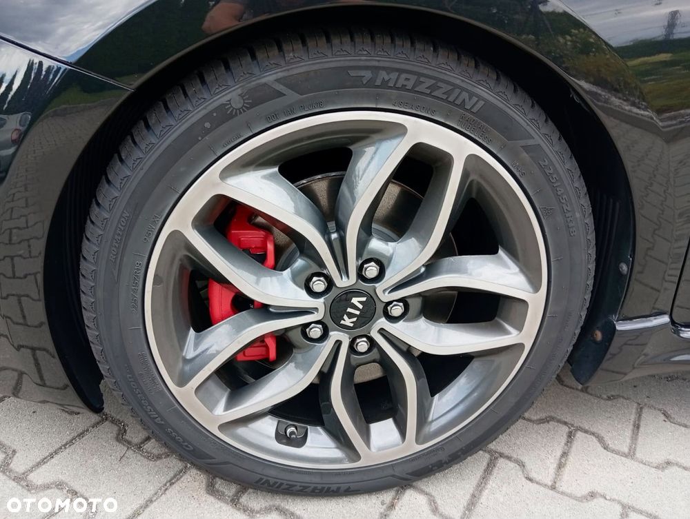 Kia Ceed 1.6 T-GDI GT-Track - 13