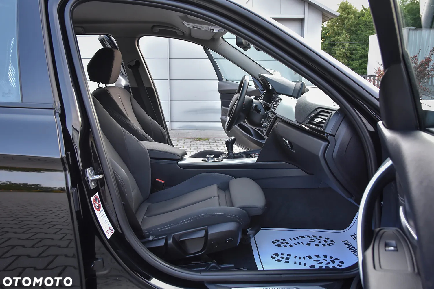 BMW Seria 3 - 34