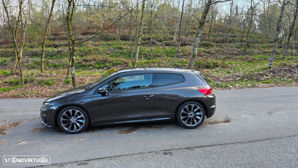 VW Scirocco 2.0 TDI (Blue Motion Technologie) - 8