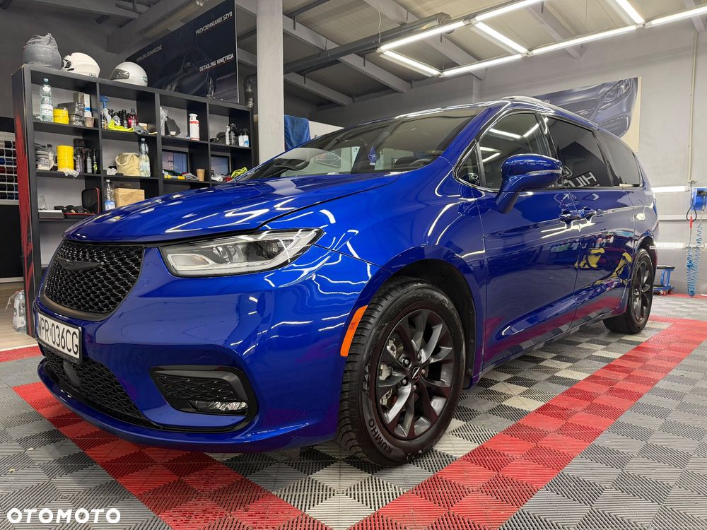 Chrysler Pacifica