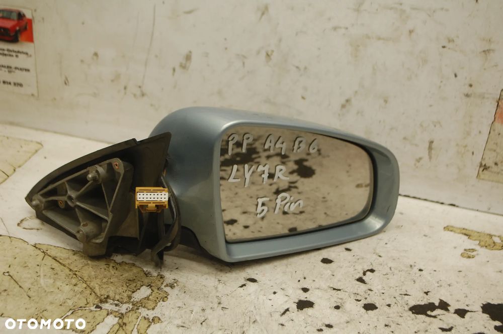 LUSTERKO PRAWY PRZÓD PRZEDNIE PRAWE 5 PIN LY7Q/ LY1X/ LY7R AUDI A4 B6 - 10