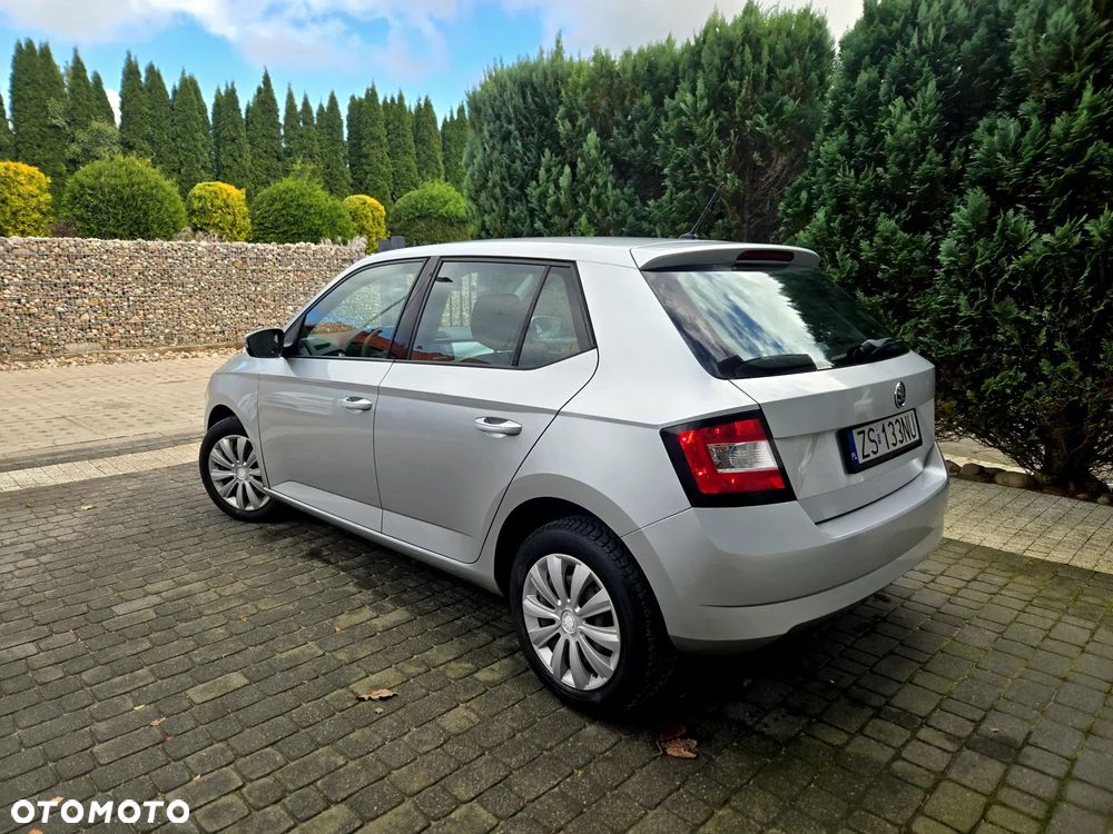 Skoda Fabia - 5