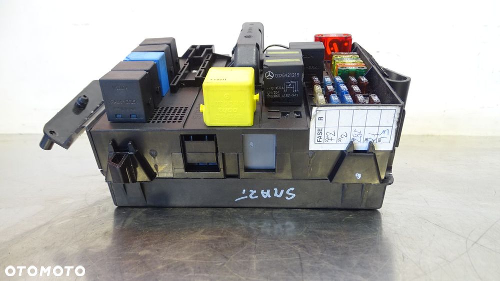 SKRZYNKA BEZPIECZNIKÓW SMART FORTWO I 0001683V001 - 5