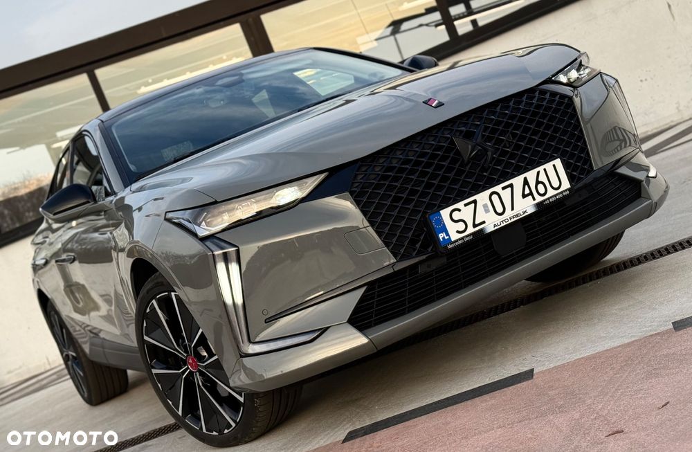 DS Automobiles DS 4 1.6 E-Tense Performance Line + - 9
