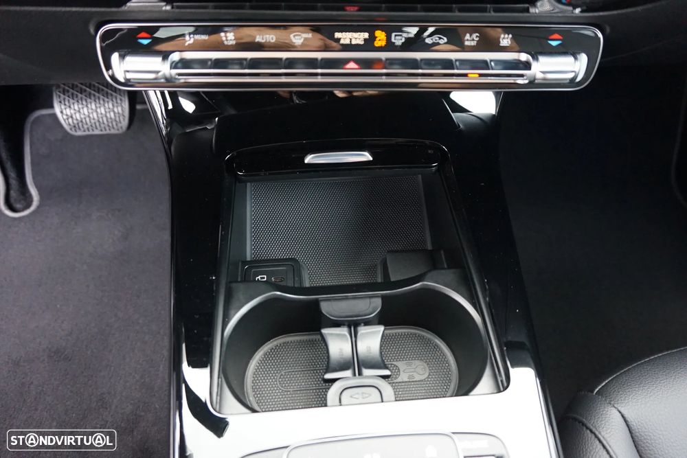 Mercedes-Benz CLA 250 e 8G-DCT Progressive Line Advanced - 26