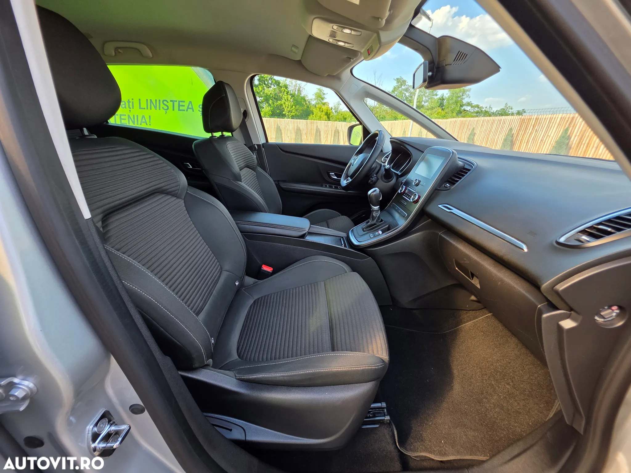 Renault Grand Scenic BLUE dCi 120 EDC BUSINESS EDITION - 23