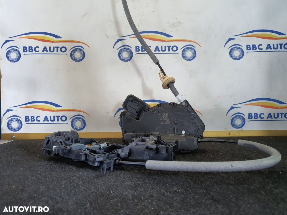 BROASCA USA VW PASSAT B8 D.SP - 1