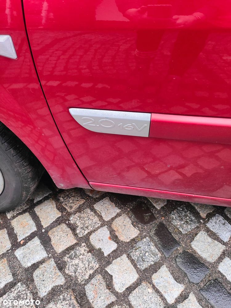 Renault Megane 2.0 16V Privilege - 8