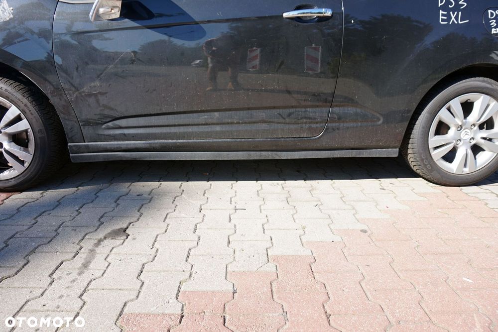 LISTWA PROGOWA LEWA DS3 I EXL 7009Q8 CITROEN 2010-2014 - 1