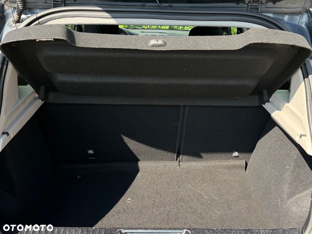 Dacia Sandero SCe 75 Comfort - 16