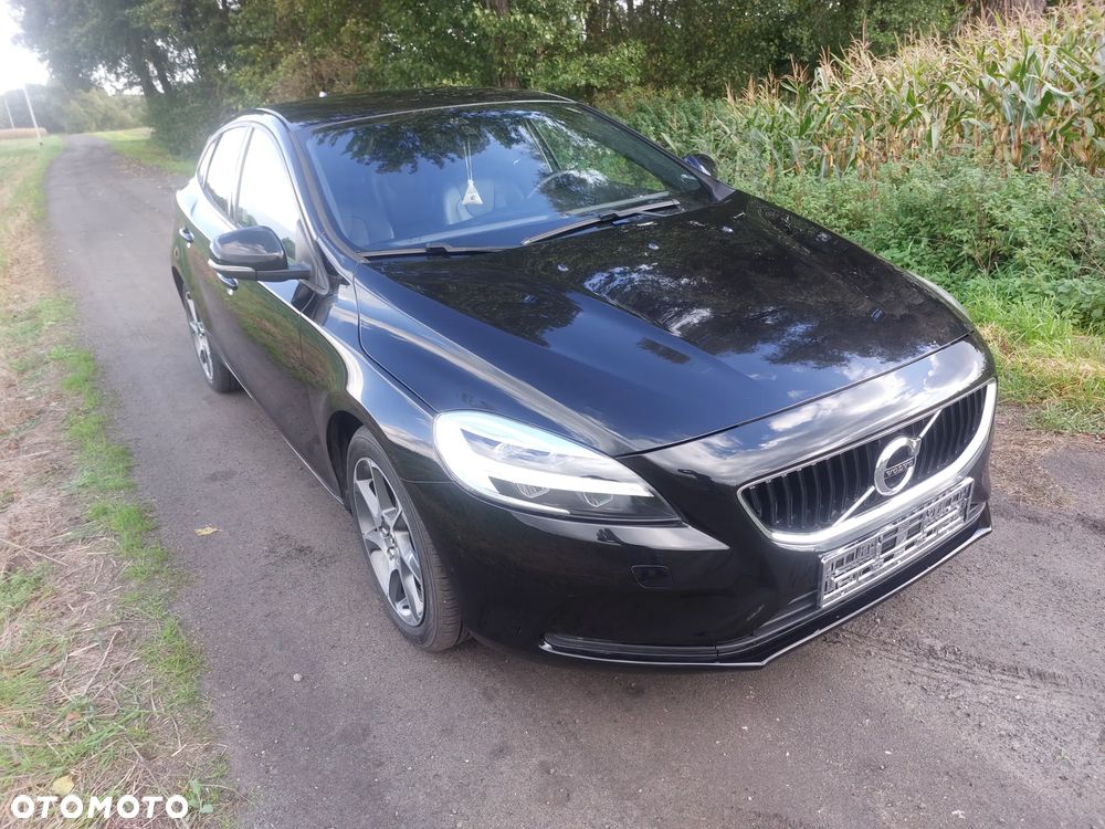 Volvo V40 - 8