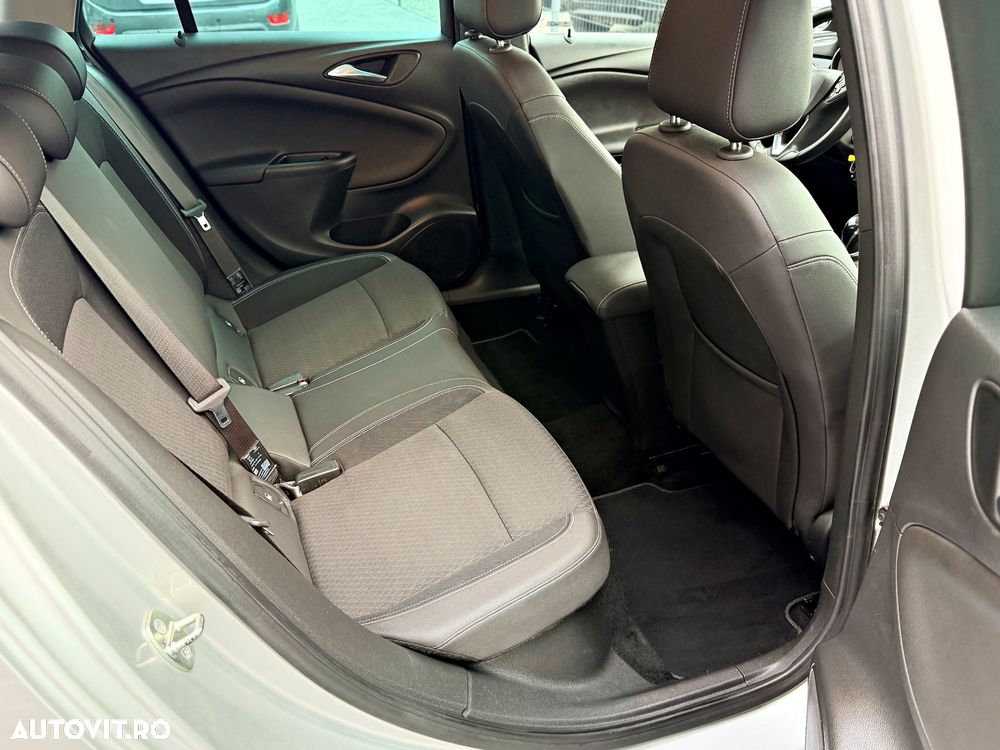 Opel Astra 1.6 D (CDTI) Start/Stop Innovation - 19