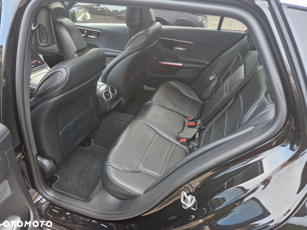 Mercedes-Benz Klasa C 220 d 9G-TRONIC Avantgarde - 20