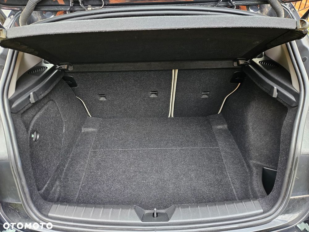 BMW Seria 1 118d DPF Edition Lifestyle - 17