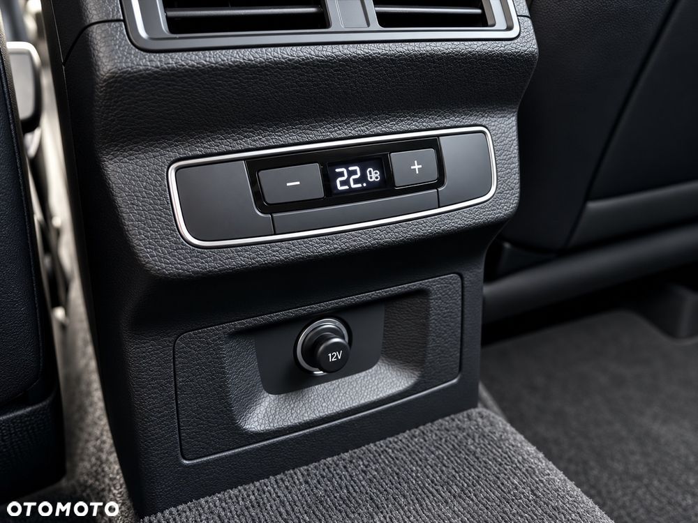 Audi Q5 50 TFSIe quattro S tronic S line - 22