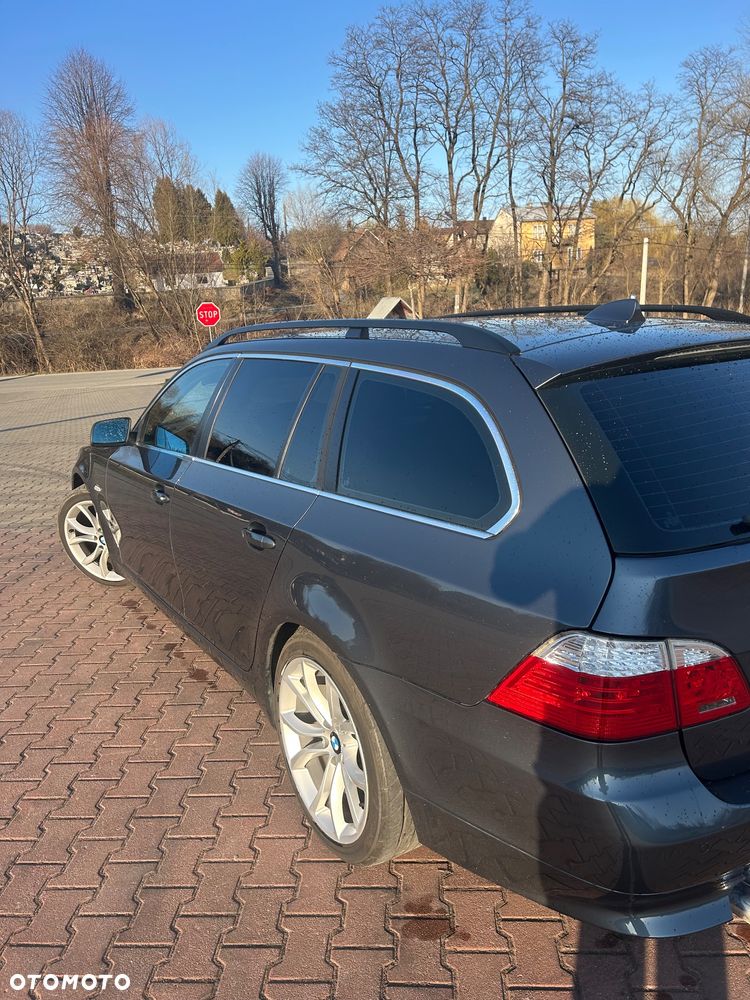 BMW Seria 5 525i Edition Exclusive - 9