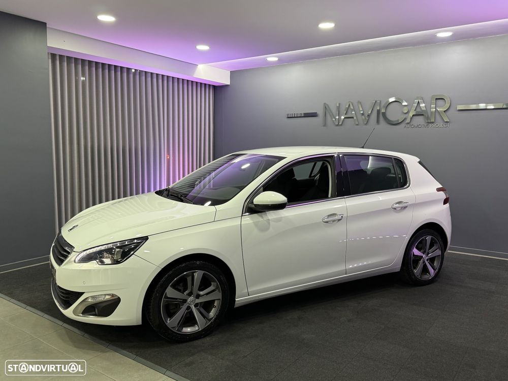 Peugeot 308 1.2 PureTech Allure Full LED - 16