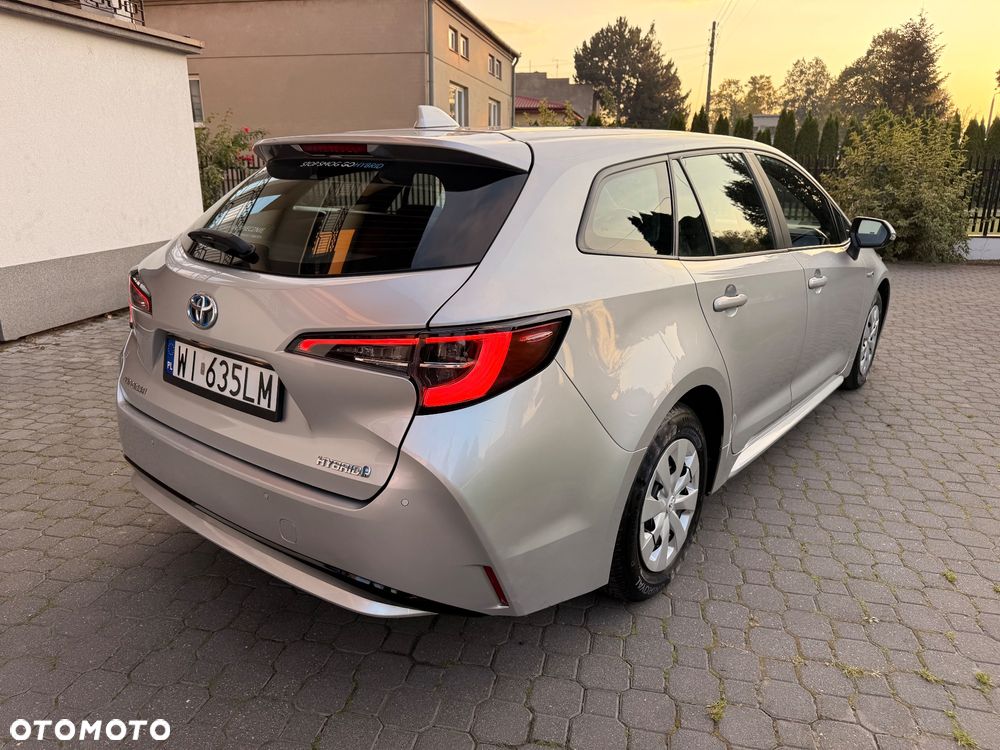 Toyota Corolla 1.8 Hybrid Comfort - 10