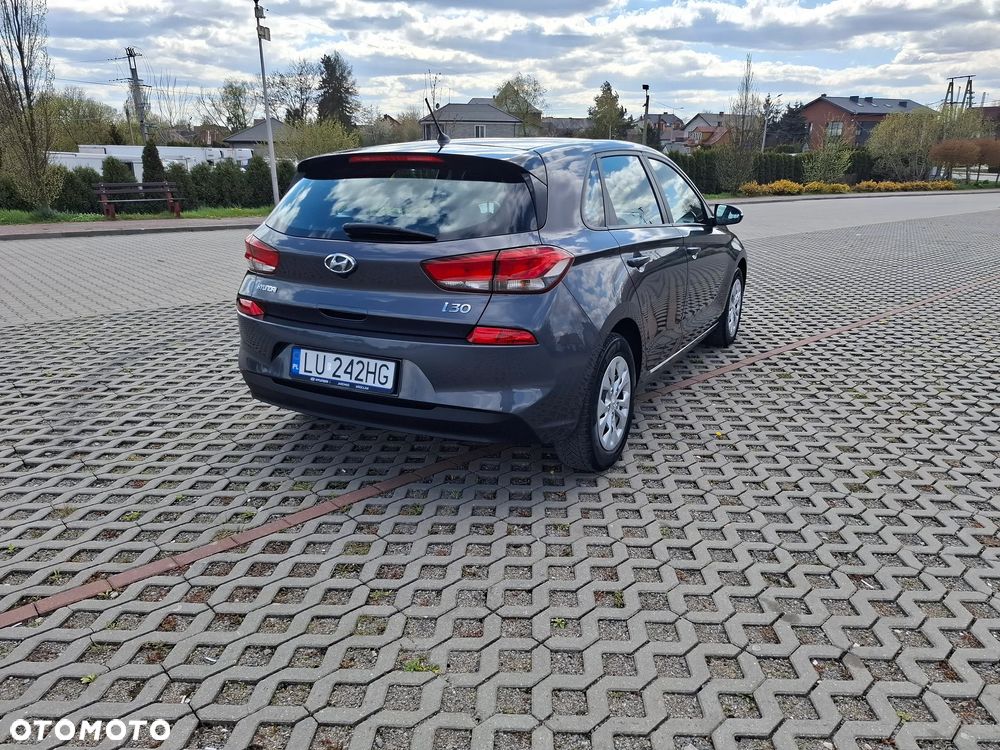 Hyundai i30 1.4 Classic + - 7