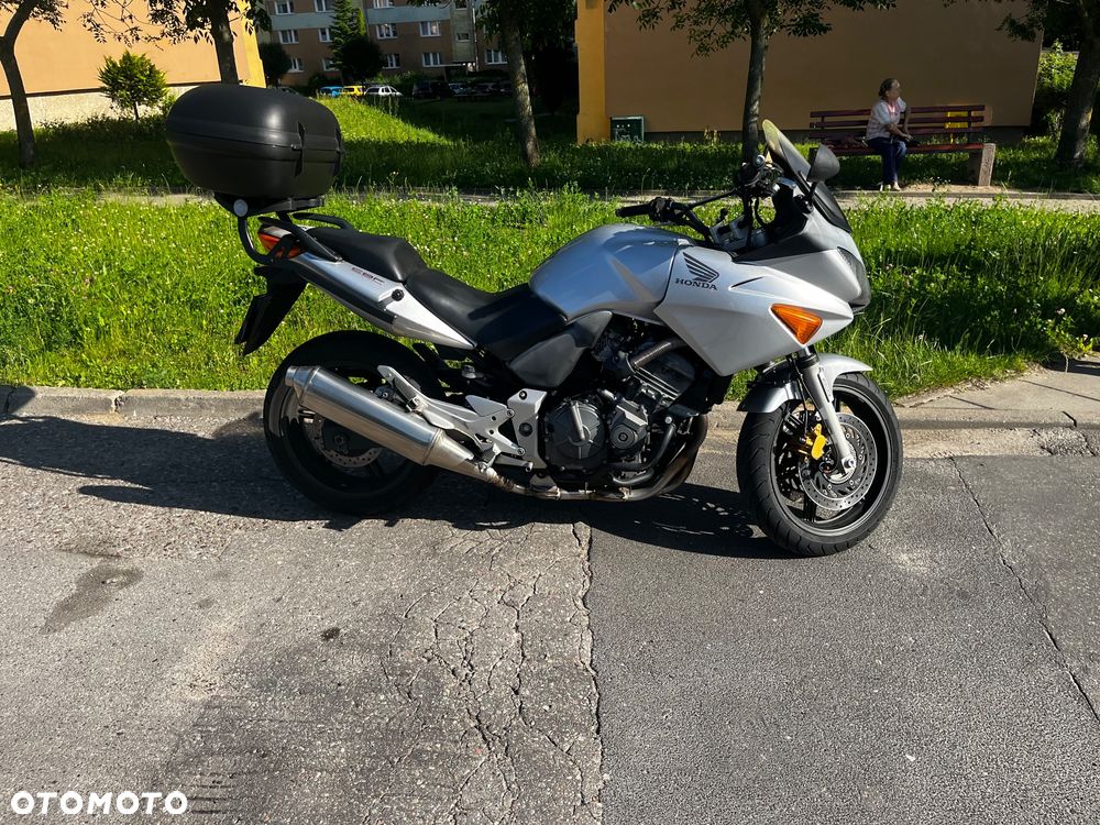 Honda CBF - 2