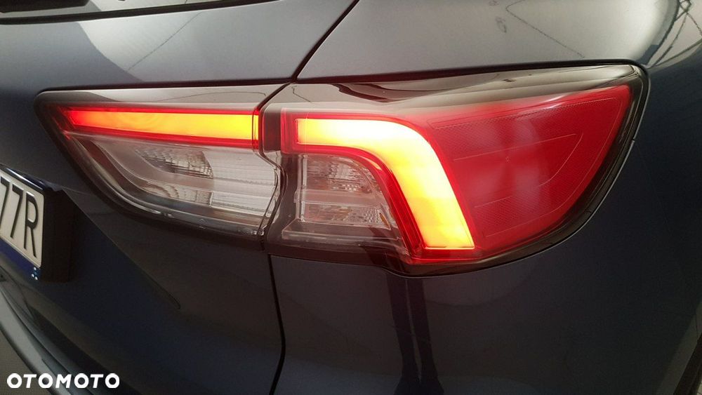 Ford Kuga - 16