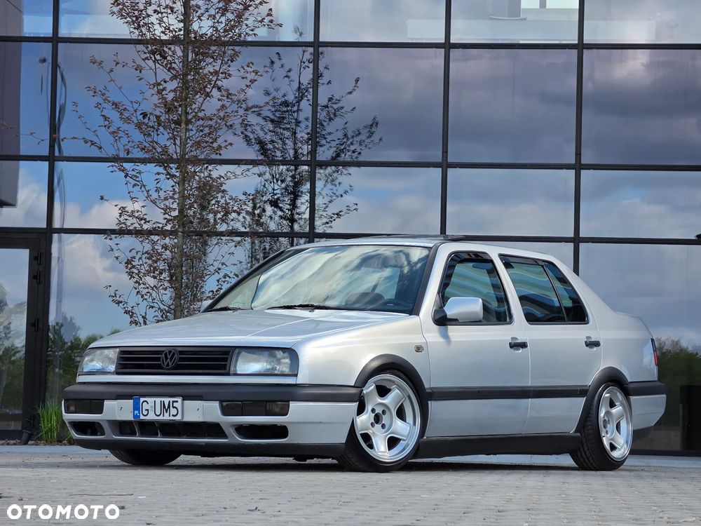 Volkswagen Vento 1.8 GL