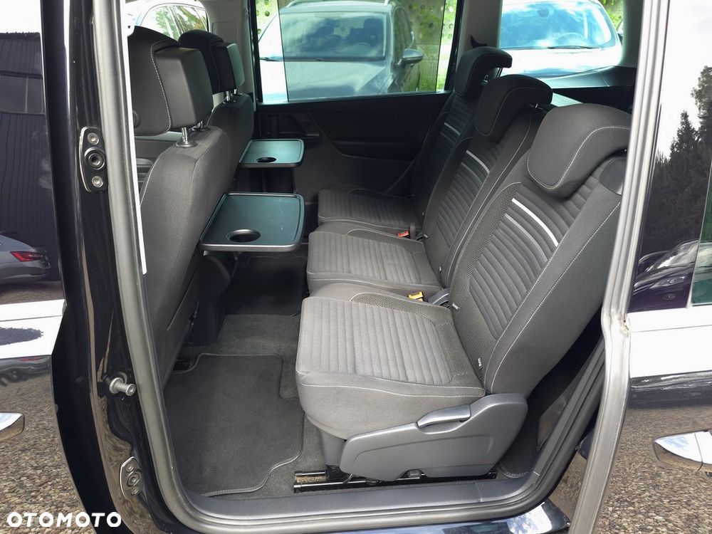 Volkswagen Sharan 2.0 TDI Highline - 11