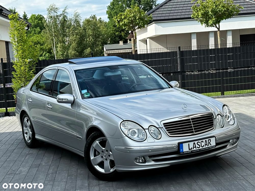 Mercedes-Benz Klasa E - 9