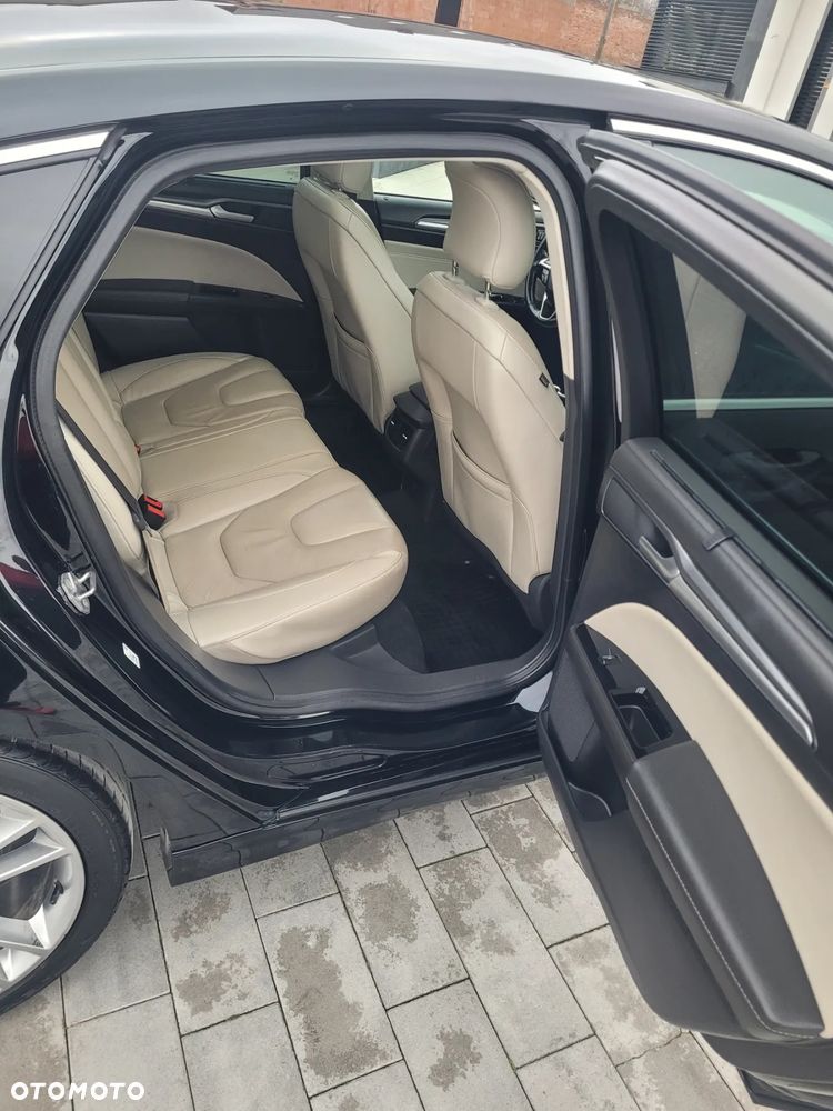 Ford Mondeo 2.0 TDCi Titanium 4WD PowerShift - 15