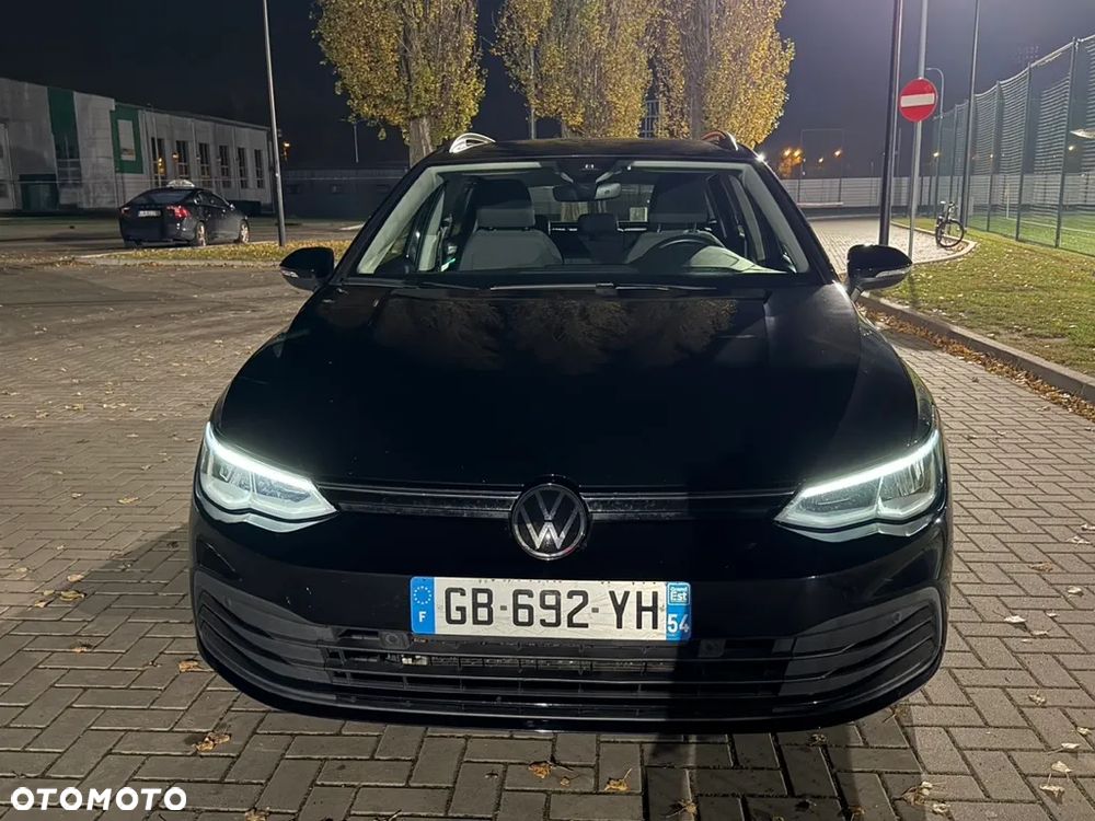 Volkswagen Golf - 32