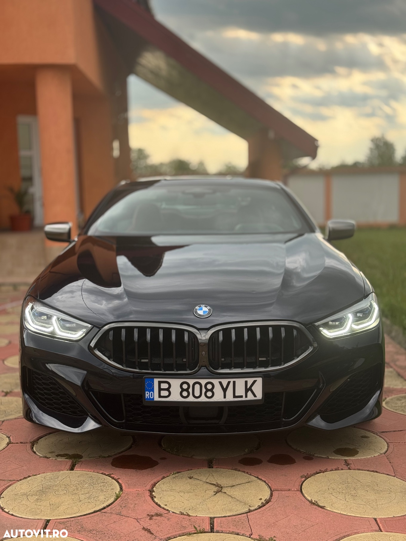 BMW M8 M850i xDrive AT - 8