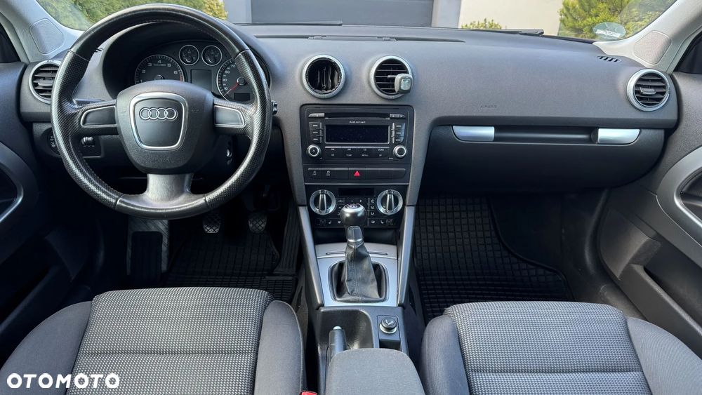 Audi A3 3-drzwiowe 1.4T FSI Ambiente - 8