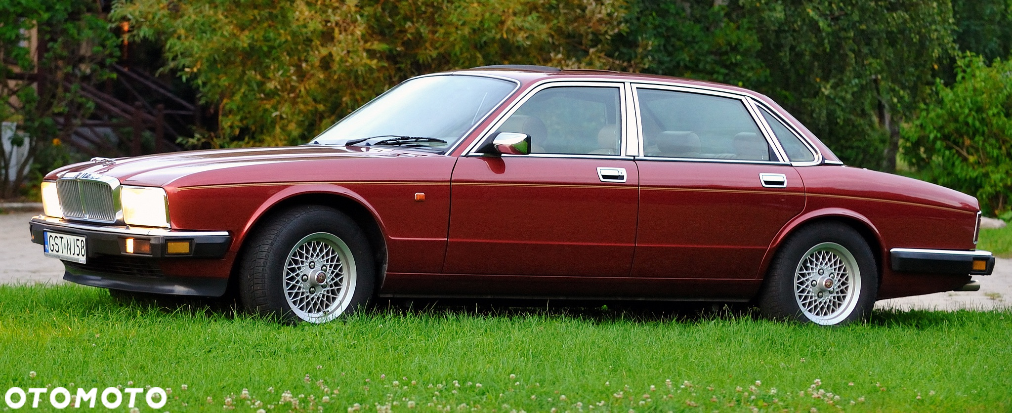 Jaguar XJ Soverign 3.2i - 9