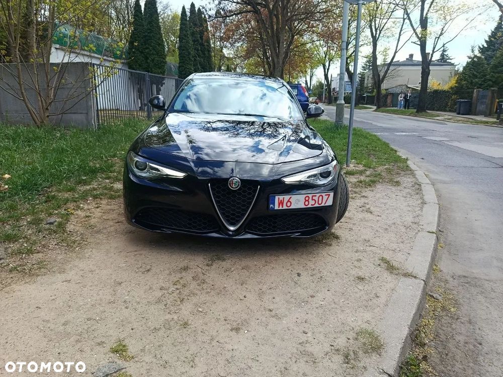Alfa Romeo Giulia 2.0 Turbo 16V AT8-Q4 Sprint - 8