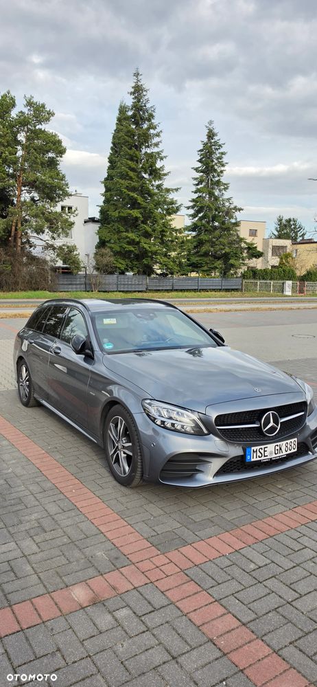 Mercedes-Benz Klasa C 220 d 9G-TRONIC AMG Line - 3