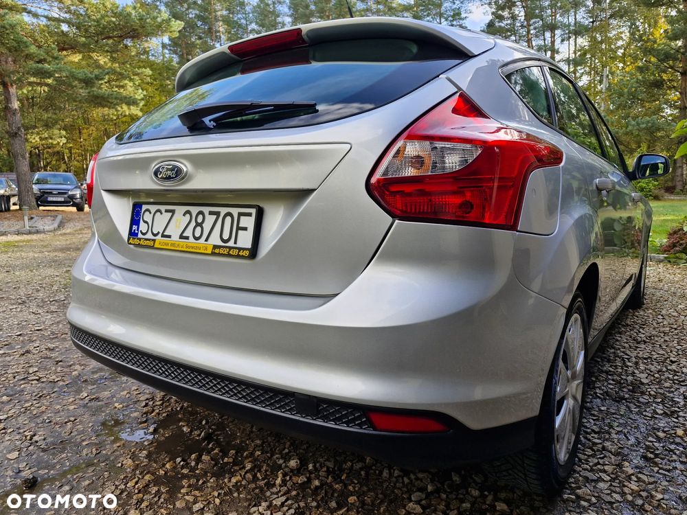 Ford Focus 1.6 Edition - 3