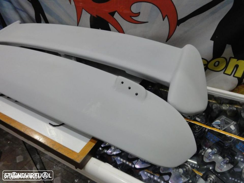 Aileron / lip / spoiler traseiro para Honda Civic EK 96-01 3 portas type r look com espaço para a 3ª luz de stop - 14