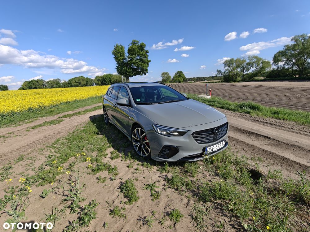 Opel Insignia 2.0 BiTurbo D 4x4 Automatik GSI - 3