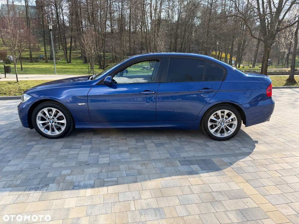 BMW Seria 3 320d DPF Edition Fleet Lifestyle - 3