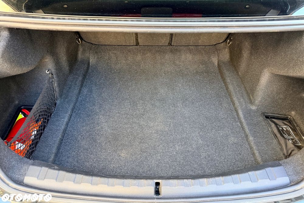 BMW Seria 3 320d xDrive M Sport sport - 34