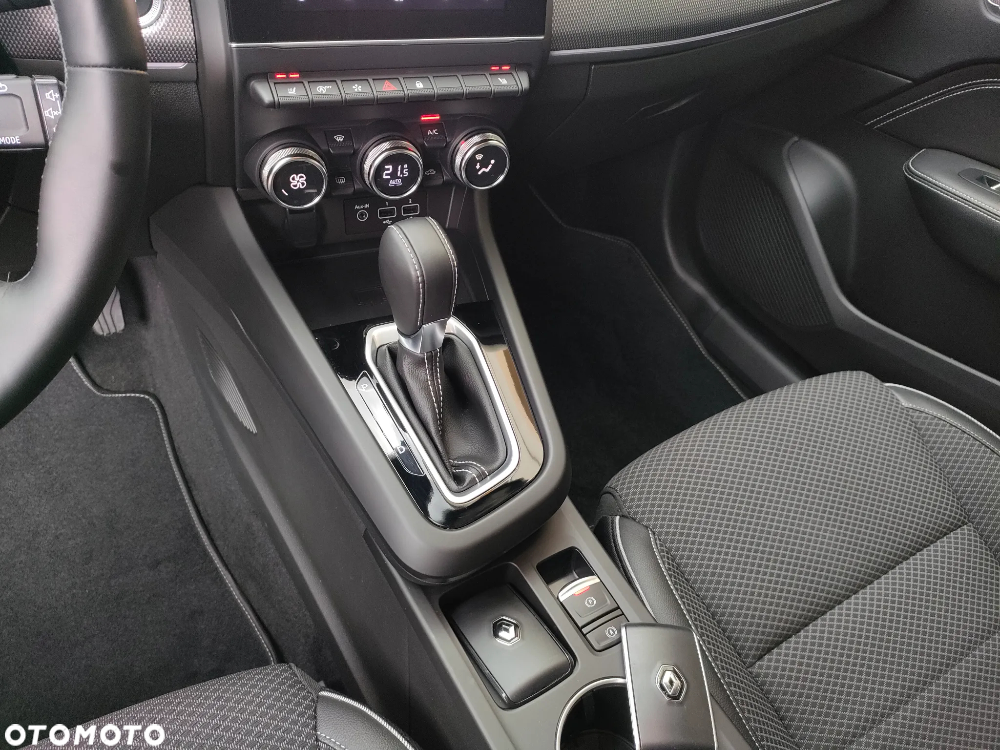Renault Arkana TCe Mild Hybrid 140 EDC Techno - 19