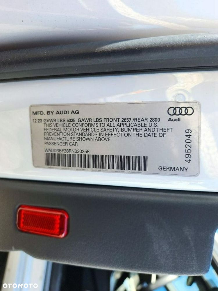Audi A6 Allroad - 12